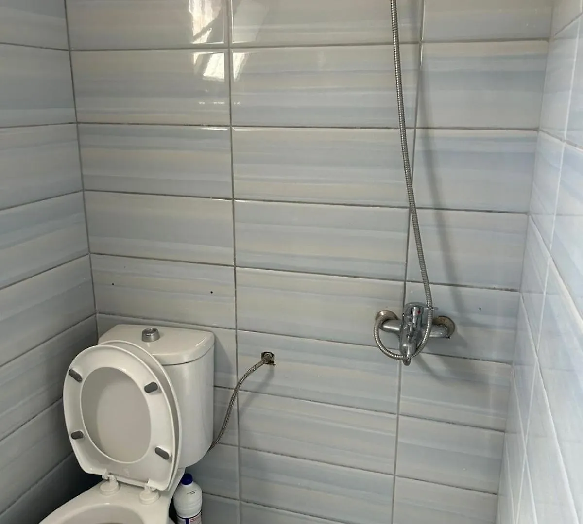 Doni'S House Hotel Ksamil Albanien